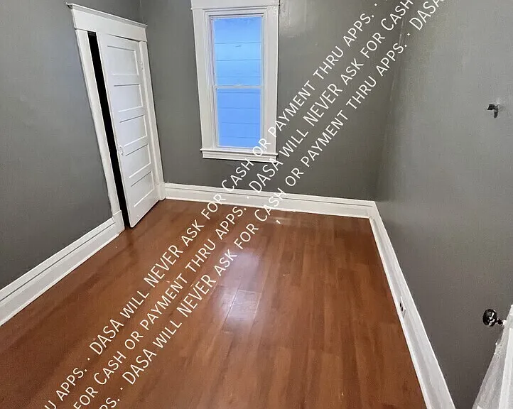 44 Aldrich Pl #UPPER — Photo 14