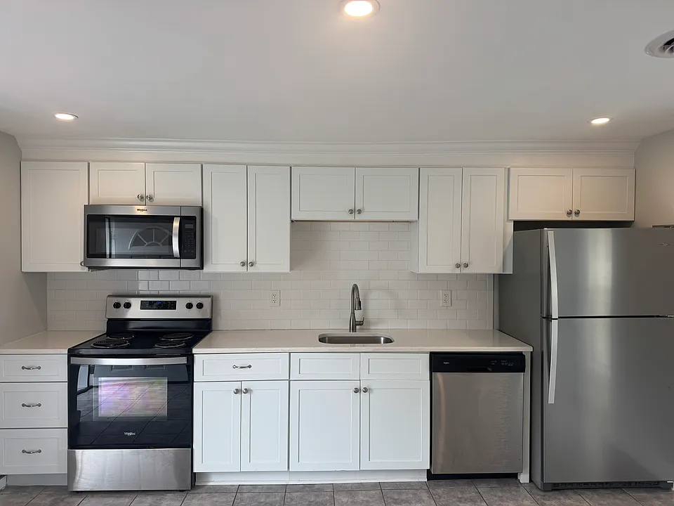 945 Old Wilmington Rd #3