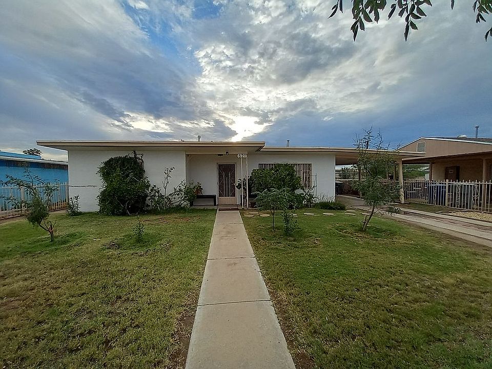 1st image of 621 Barcelona Dr