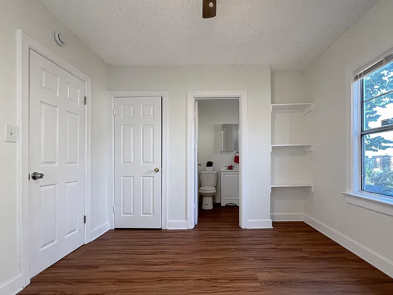 1164 N Loma Vista Dr — Photo 5