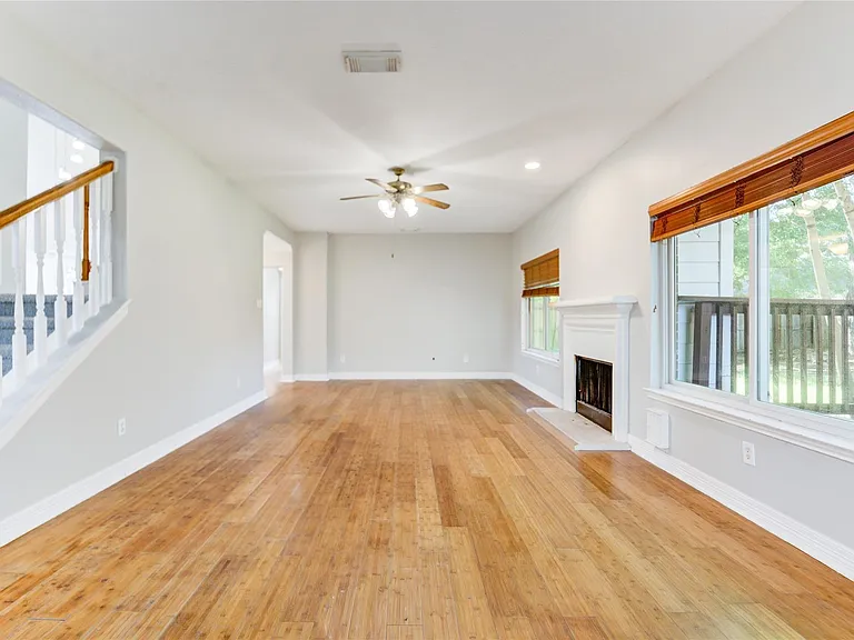 12207 Lakewood Glade Ct — Photo 23