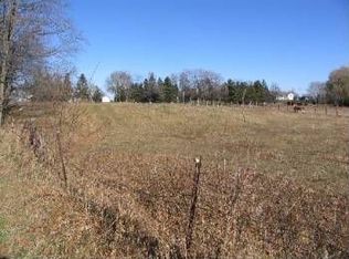 W6159 Brick Church Rd, Walworth, WI 53184