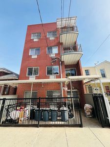 104-64 39th Ave #3A, Corona, NY, 11368