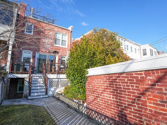 2nd image of 1820 Park Rd NW