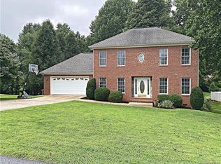 1603 Indian Springs Dr NW, Conover, NC 28613