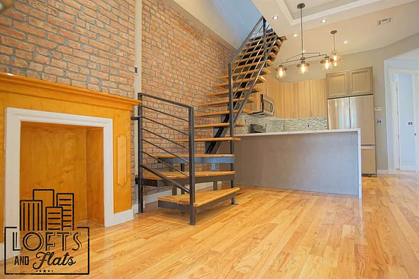 Rented by Lofts and Flats LLC | media 6