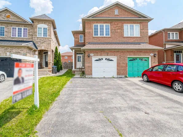 824 Khan Cres, Mississauga, ON L5V 2R2