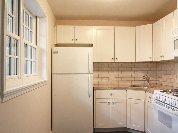 Kitchen Overlooking Garden