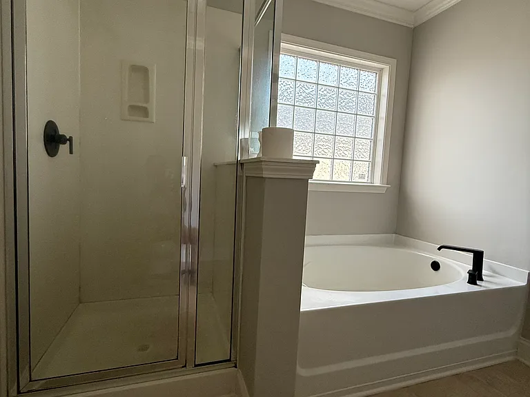101 Silverspring Pl — Photo 28