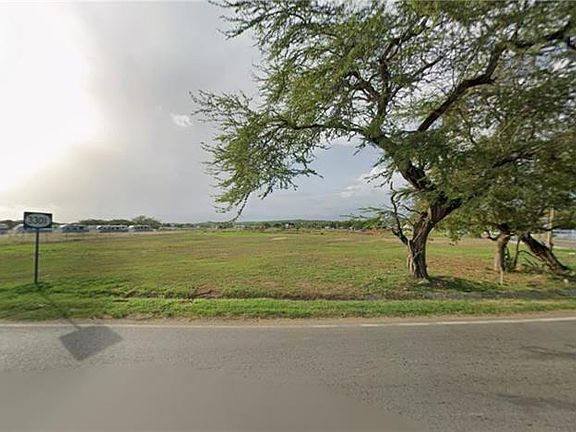 3rd image of 3301 Prairie