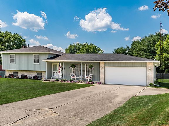 5th image of 496 Courtney Dr