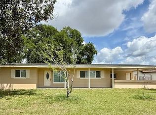 1337 Lake Asher Cir, Forest City, FL 32703
