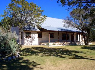 530 Scenic Hills Rd N, Kerrville, TX 78028