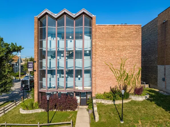 Golden Eagle Flats, 601 N 20th St #02090ac54, Milwaukee, WI 53233