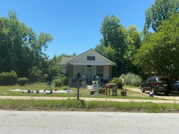 2101 S Railroad St, Phenix City, AL 36867