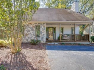 116 Carrisbrooke Ln, Winston Salem, NC 27104