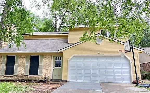 2nd image of 37 Rockfern Ct