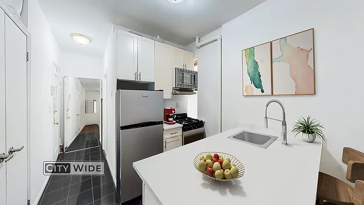 Rented by City Wide Apartments | media 9