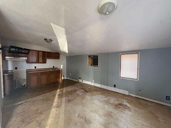 5th image of 3657 Dillinger Rd