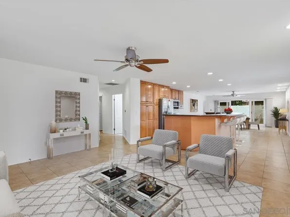 8562 Rosada Way, El Cajon, CA 92021