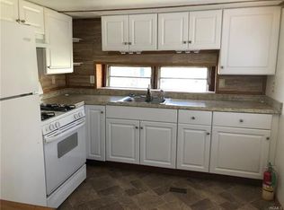 1388 Burlingham Rd, Shawangunk, NY 12566