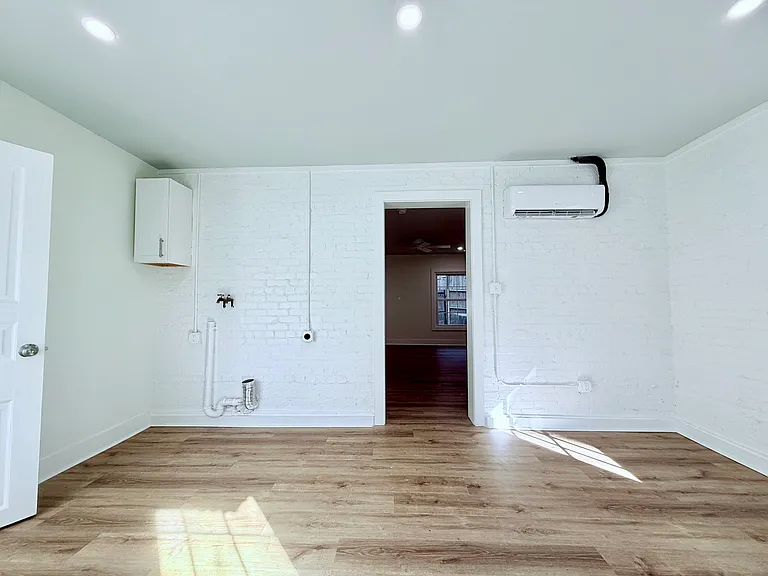 1216 Palmetto Ave #2 — Photo 6