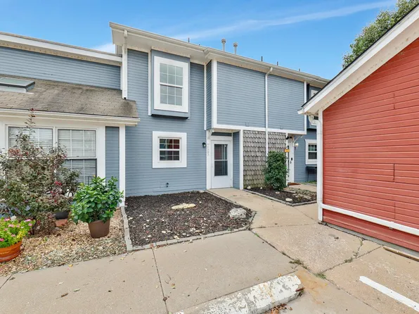 6725 N Shade Ln APT 1502, Wichita, KS 67212