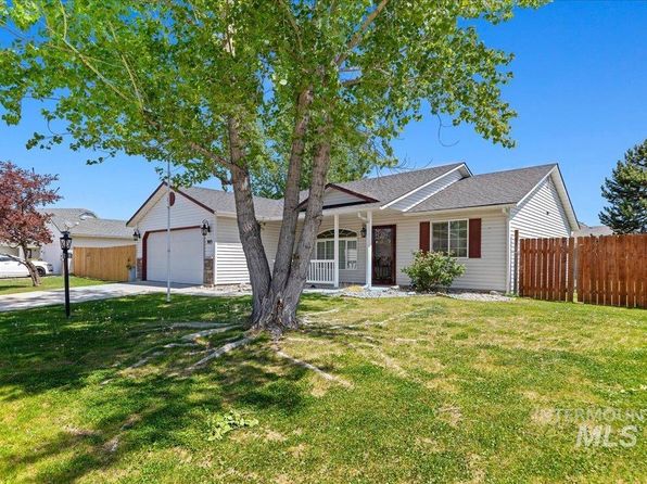 3013 Mimosa Ln, Emmett, ID 83617