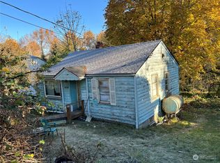 6334 21st Ave SW, Seattle, WA 98106