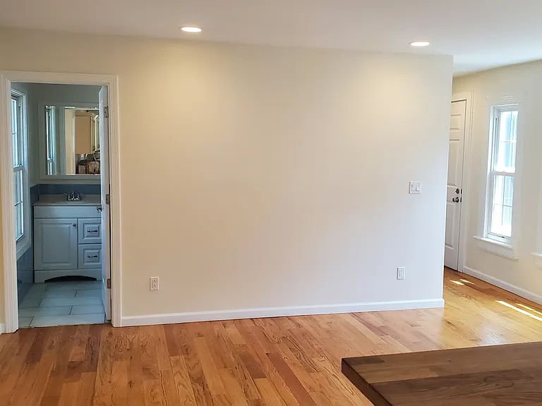 8 Edwards St — Photo 8