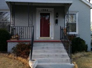 1504 Roosevelt Ave, Eldorado, IL 62930