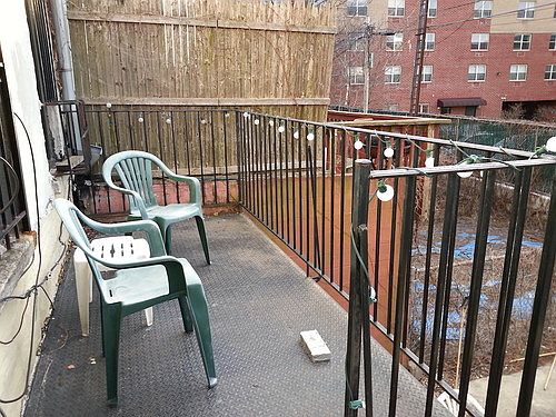 1st image of 576 6th Ave APT 1