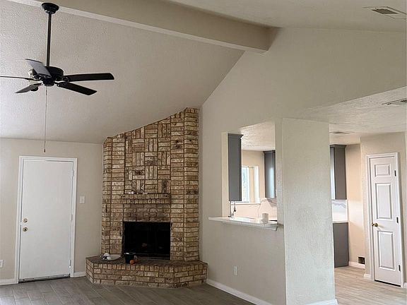 3rd image of 14207 Timberhaven Dr
