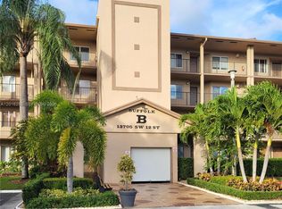 Century Village, Hollywood, FL 33027