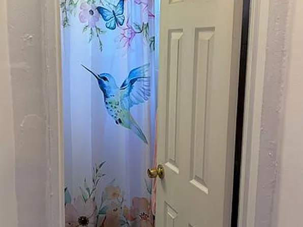 1618 160th St, Whitestone, NY 11357