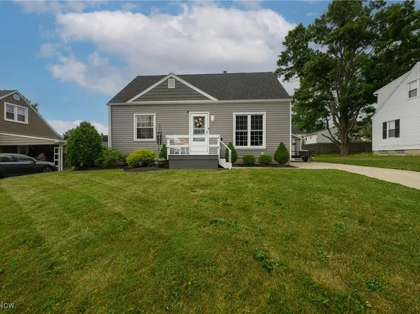 1492 Ries St, Barberton, OH 44203