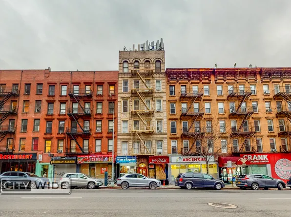 1654 Third Avenue image 4 of 8