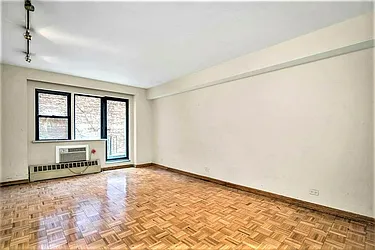 Sold by Momentum Real Estate LLC