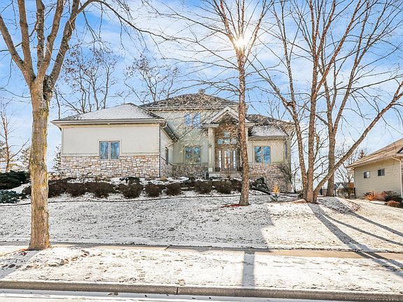 2nd image of 9713 Shadow Wood Dr