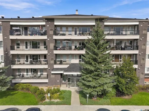 UNIT 312-102 Kingsmere PLACE, Saskatoon, SK S7J 2K3