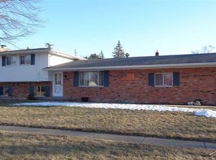 3261 Luther Rd, Saginaw, MI 48603