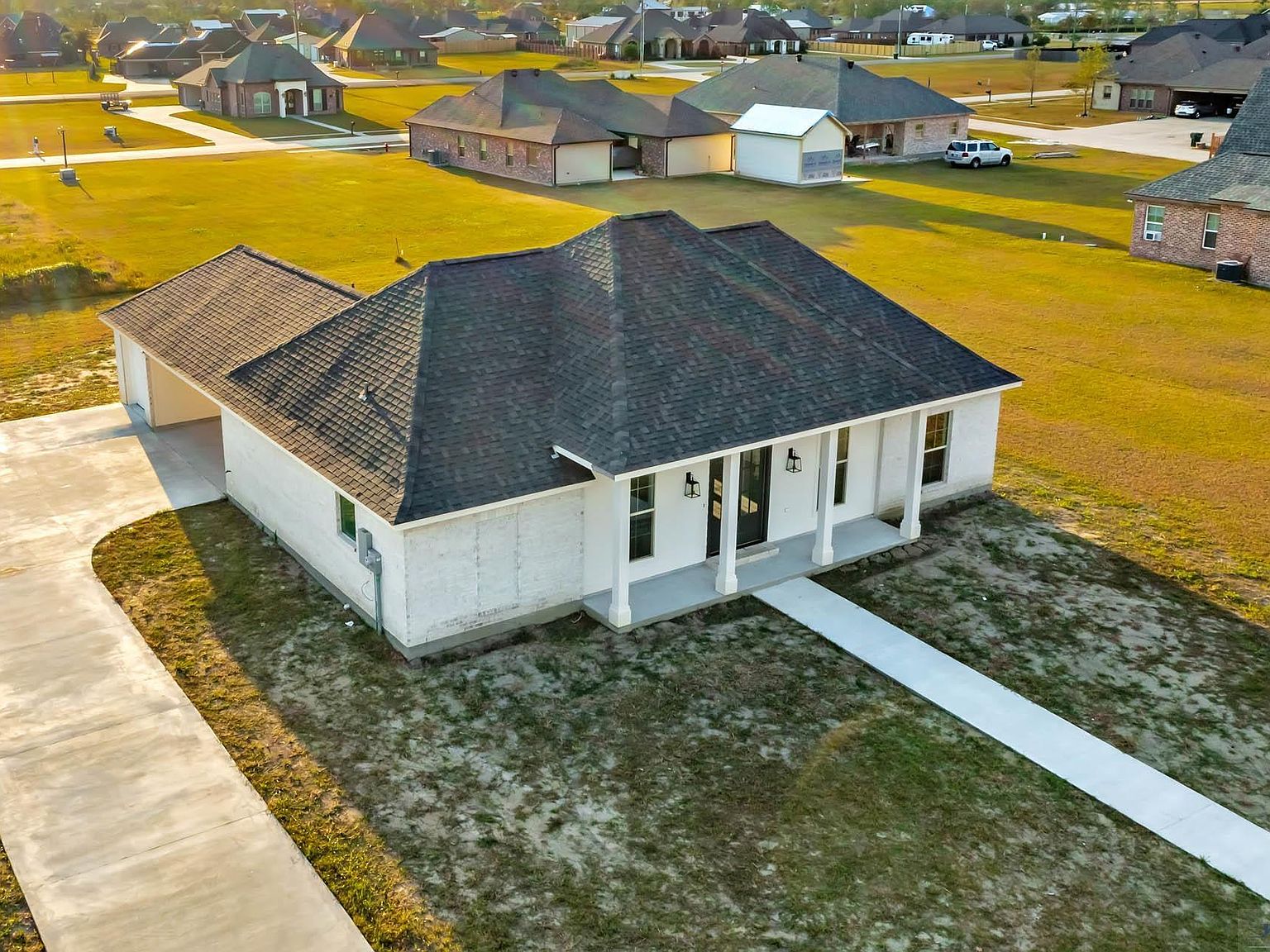 108 Rue Wyatt Philip, Schriever, LA 70395 MLS 2023002090 Zillow