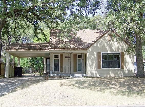 3rd image of 1667 Robinwood Dr