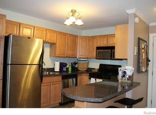4645 Coolidge Hwy APT 14, Royal Oak, MI 48073