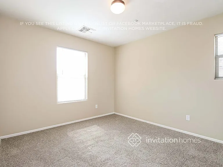 3839 E Kent Ave — Photo 11