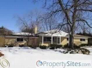 52488 Pappy Ln, Shelby Township, MI 48316