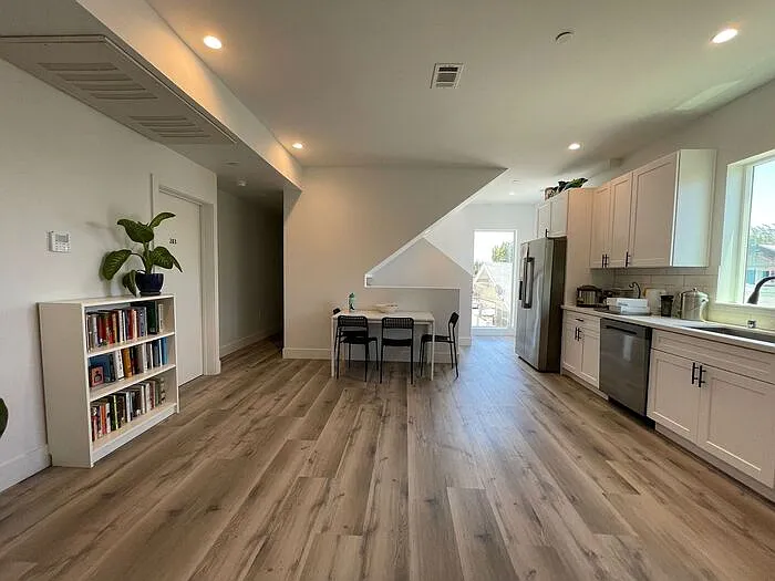 3759 Dalton Ave — Photo 3