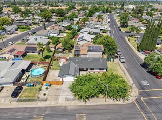 4322 Evelyn Dr, Olivehurst, CA 95961