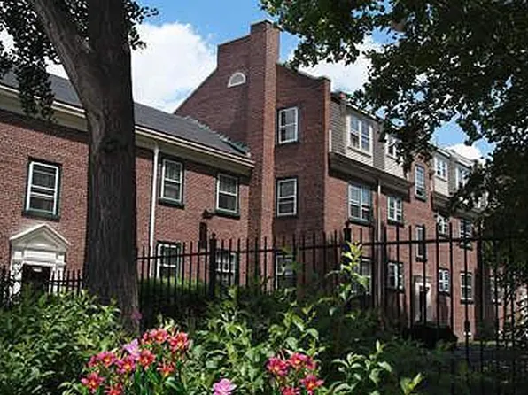 733 Melon Ter, Philadelphia, PA