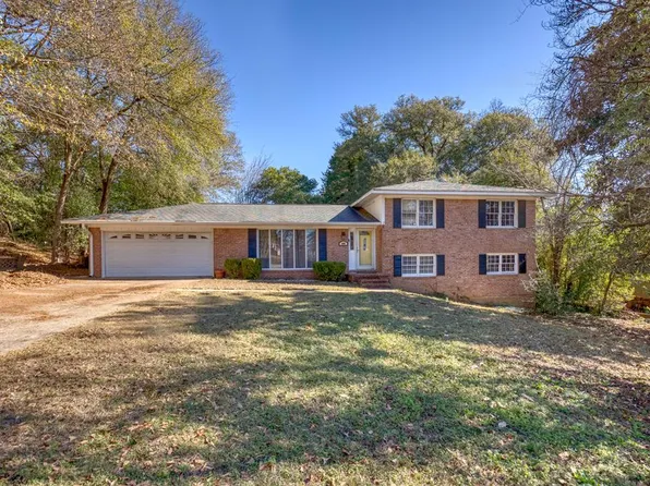 2006 Carriage Dr, Phenix City, AL 36867